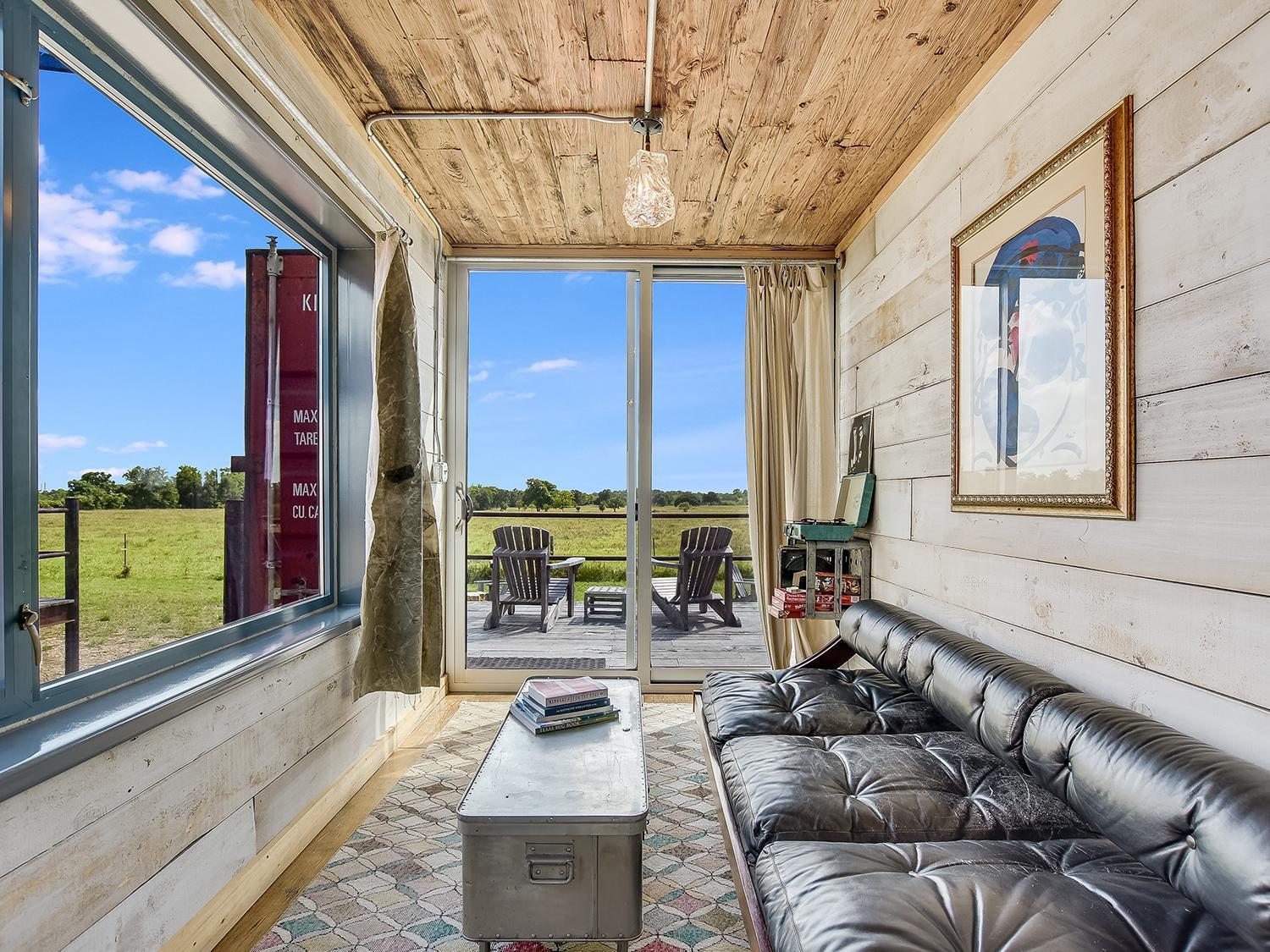 Flophouze Shipping Container Hotel Round Top Ruang foto
